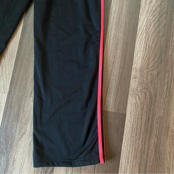 adidas Black and Pink Sweatpants with Elastic Waistband - Picture 4 of 7